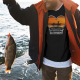 Wszystko co najlepsze zdarzyło się na rybach - męska koszulka na prezent dla wędkarza