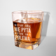 (Imię) Nie pyta, tylko polewa - szklanka do whisky z grawerem na prezent - produkt personalizowany