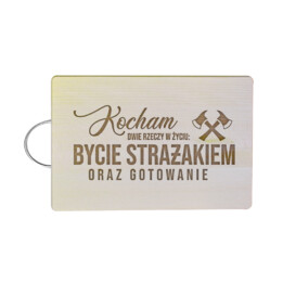 Kocham dwie rzeczy w życiu: bycie strażakiem i gotowanie - drewniana deska z grawerem