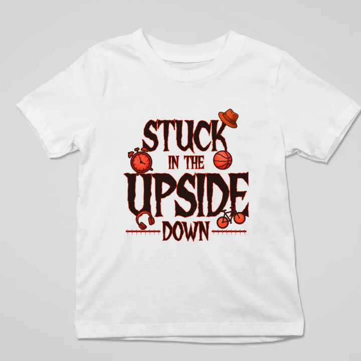Stuck in the upside down - dla fanów serialu Stranger Things - dziecięca koszulka na prezent