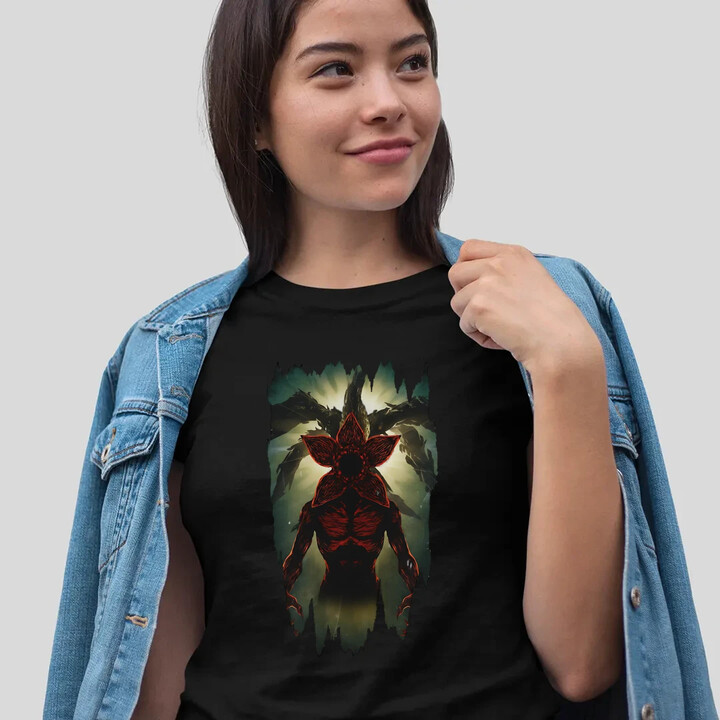 Demogorgon - dla fanów serialu Stranger Things - damska koszulka na prezent
