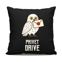 Privet Drive - Hedwiga - czarna poduszka na prezent dla fanów serii Harry Potter