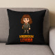 Wingardium Leviosa - Hermiona Granger - czarna poduszka na prezent dla fanów serii Harry Potter