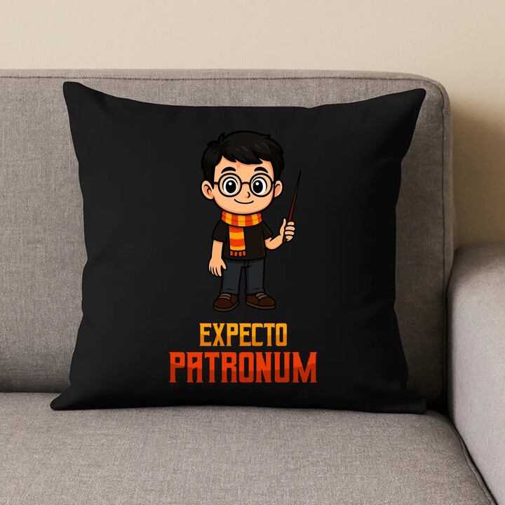 Expecto Patronum - Harry Potter - czarna poduszka na prezent dla fanów serii Harry Potter
