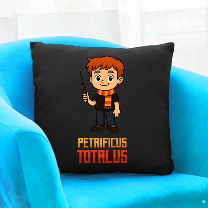 Petrificus Totalus - Ron Weasley - czarna poduszka na prezent dla fanów serii Harry Potter
