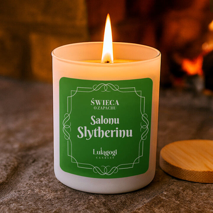 Świeca o zapachu Salonu Slytherinu - świeczka zapachowa dla fanów serii Harry Potter