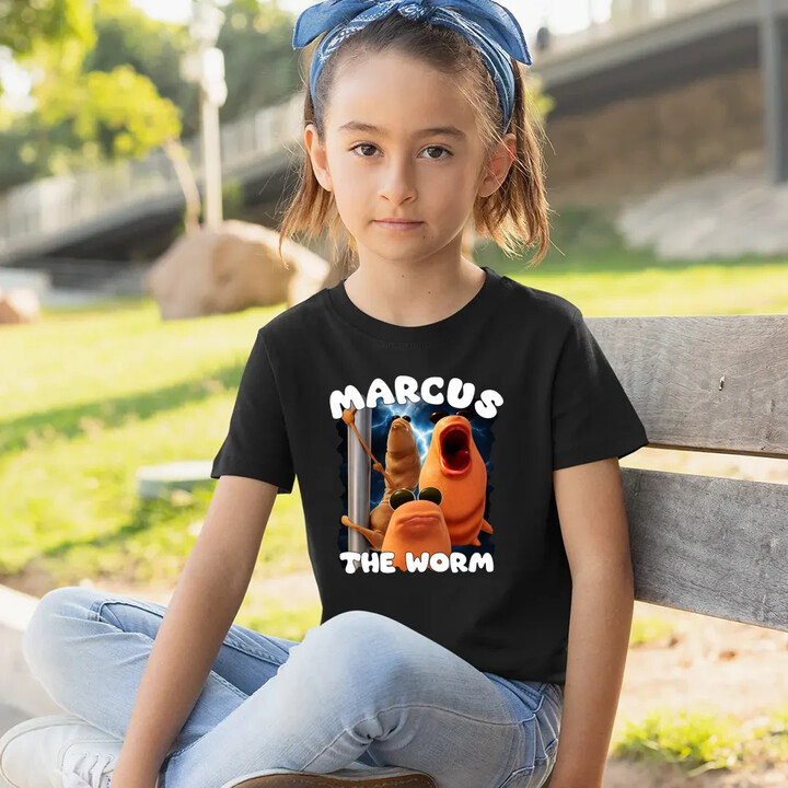 Marcus the worm - dziecięca koszulka na prezent