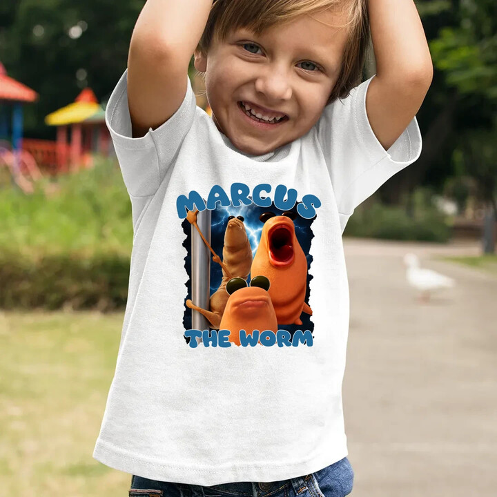 Marcus the worm - dziecięca koszulka na prezent