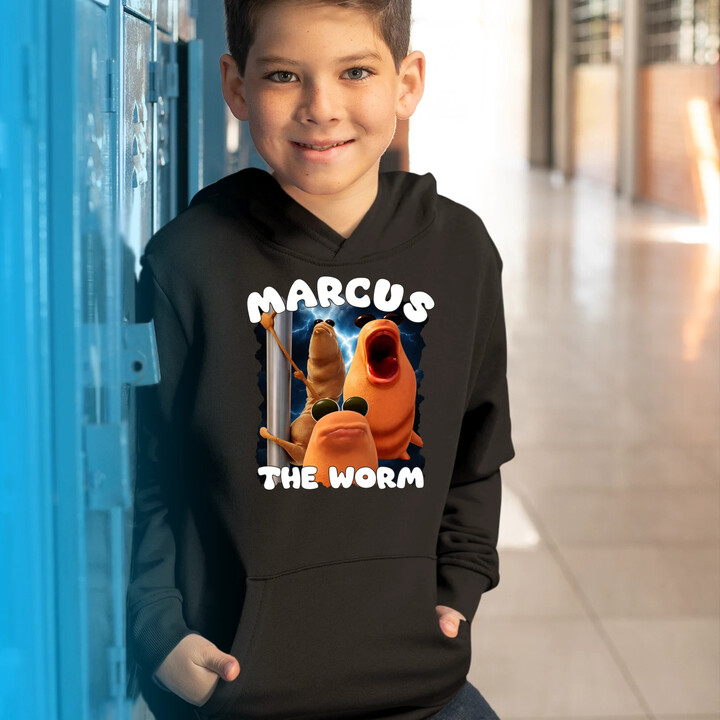 Marcus the worm - dziecięca bluza na prezent