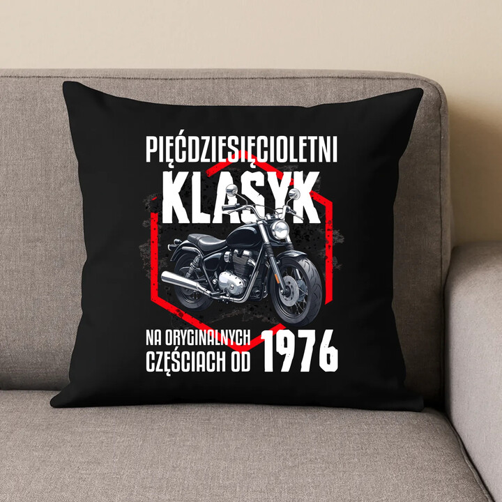 Pięćdziesięcioletni klasyk - na oryginalnych częściach od 1976 - czarna poduszka na prezent