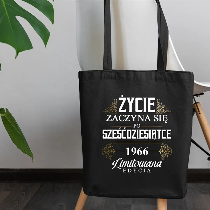 Życie zaczyna się po sześćdziesiątce 1966 Limitowana edycja - torba na prezent