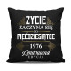 Życie zaczyna się po pięćdziesiątce 1976 Limitowana edycja - czarna poduszka na prezent