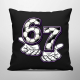67 Football - czarna poduszka na prezent