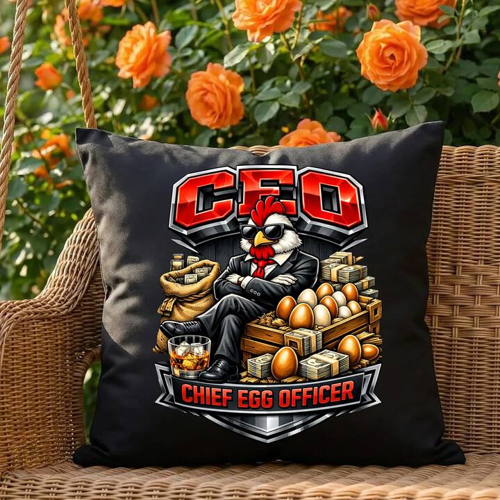 CEO: Chief Egg Officer - czarna poduszka na prezent