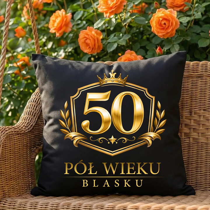 50 - pół wieku blasku - czarna poduszka na prezent
