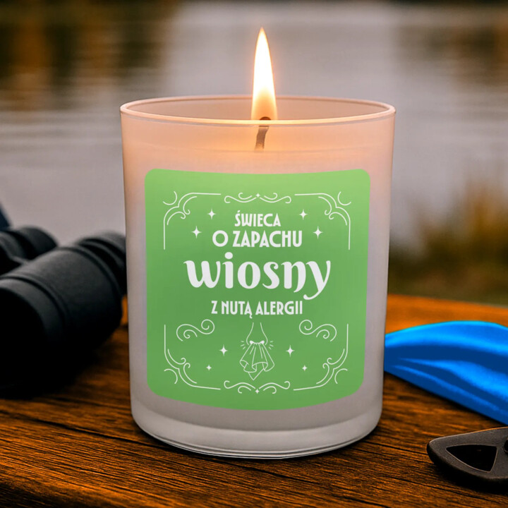 Świeca o zapachu wiosny z nutą alergii - świeczka zapachowa na prezent