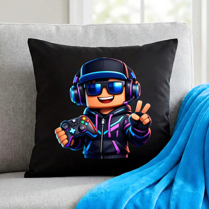 Gamer z padem - czarna poduszka na prezent