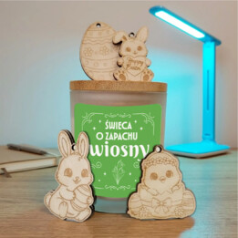 Zestaw świeca o zapachu wiosny + zawieszki na prezent