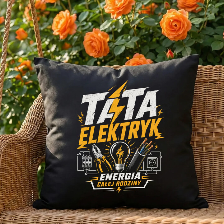 Tata elektryk. Energia całej rodziny - czarna poduszka na prezent