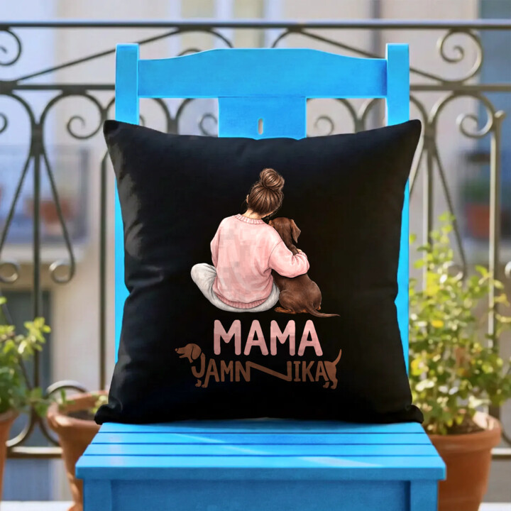 Poduszka czarna Mama Jamnika - dla miłośniczki jamników