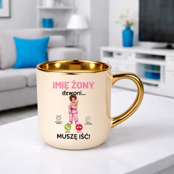 Kubek elegancki Imię żony dzwoni muszę iść - produkt personalizowany