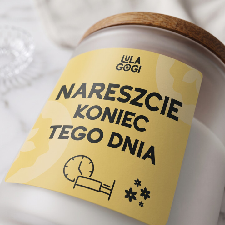 Nareszcie koniec tego dnia - świeczka zapachowa na prezent - Lulagogi