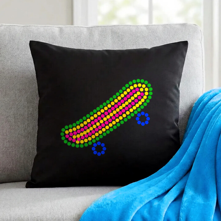Deskorolka z kropek - dzień kropki - czarna poduszka na prezent