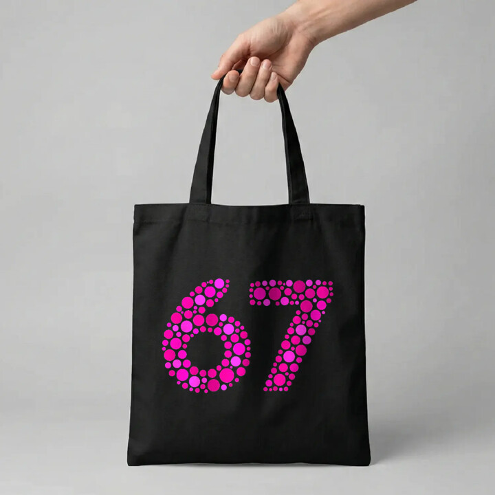 Różowe 67 z kropek - dzień kropki - torba na prezent