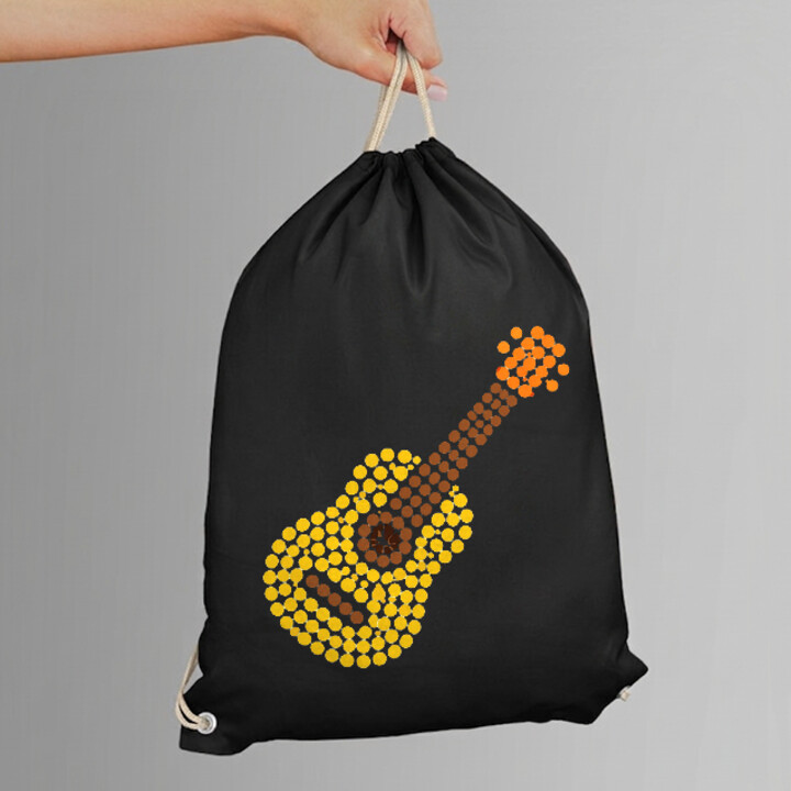 Gitara z kropek - dzień kropki - worko-plecak na prezent