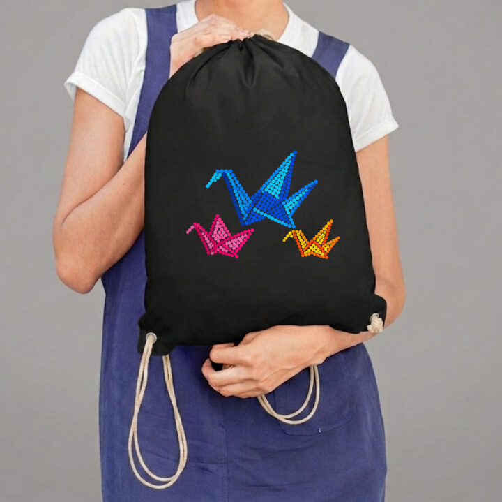 Origami z kropek - dzień kropki - worko-plecak na prezent