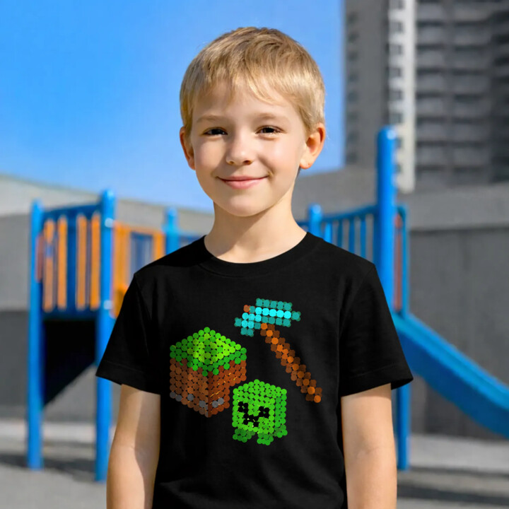Klockowy świat z kropek - dzień kropki - dziecięca koszulka na prezent - inspirowane Minecraftem