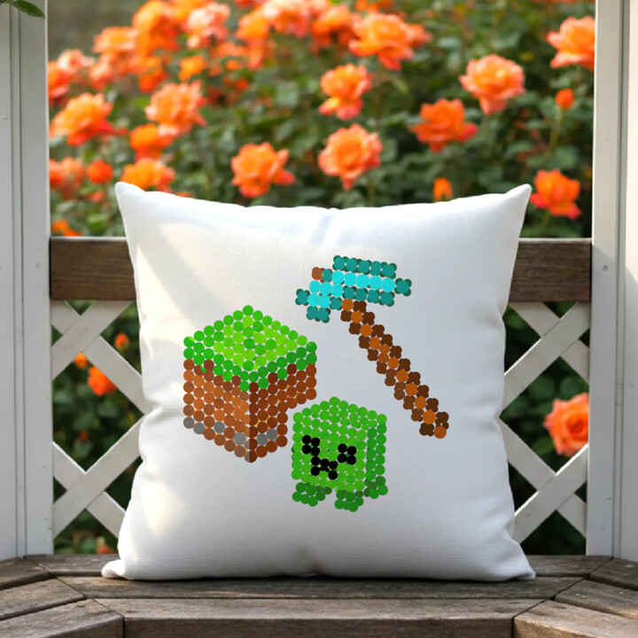 Klockowy świat z kropek - dzień kropki - poduszka na prezent - inspirowane Minecraftem