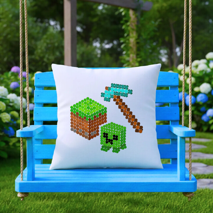 Klockowy świat z kropek - dzień kropki - poduszka na prezent - inspirowane Minecraftem