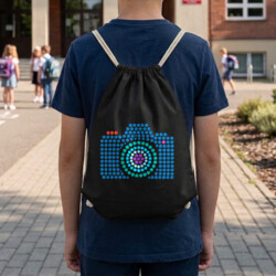 Aparat fotograficzny z kropek - dzień kropki - worko-plecak na prezent