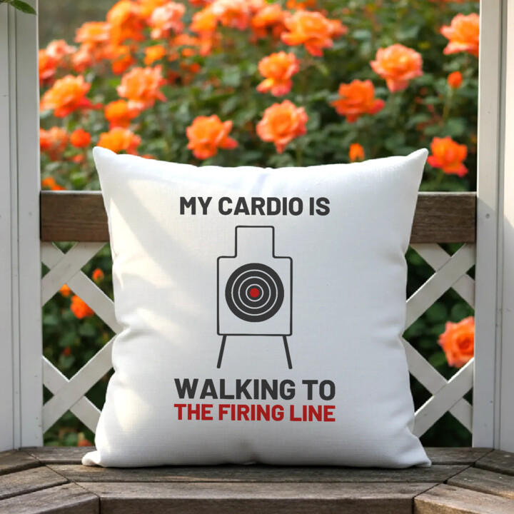 My cardio is walking to the firing line - poduszka dla strzelca