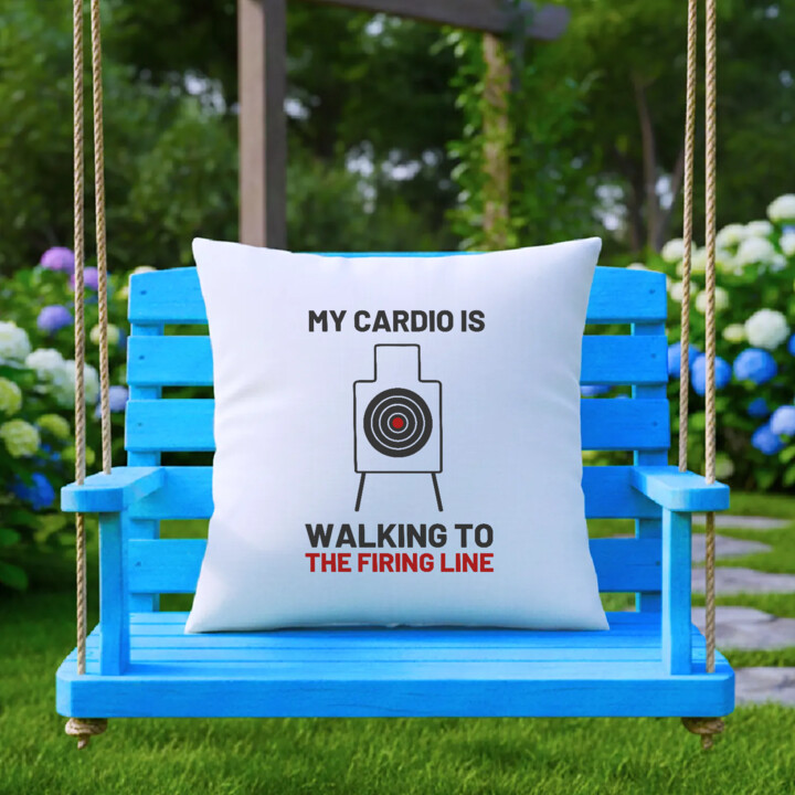 My cardio is walking to the firing line - poduszka dla strzelca