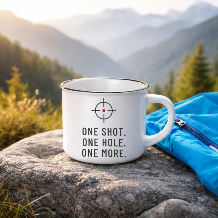 One shot. One hole. One more. - kubek emaliowany dla strzelca