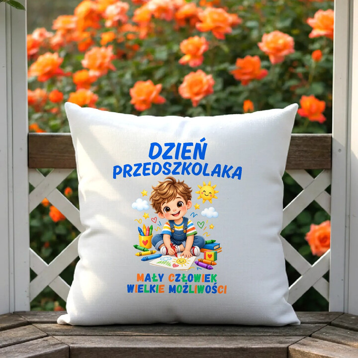 Mały człowiek wielkie możliwości - dzień przedszkolaka - poduszka na prezent