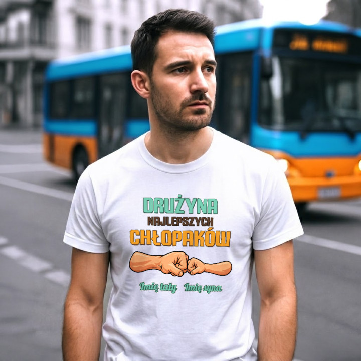 Komplet dla taty i syna - Drużyna najlepszych chłopaków z imionami - koszulki z nadrukiem - produkt personalizowany