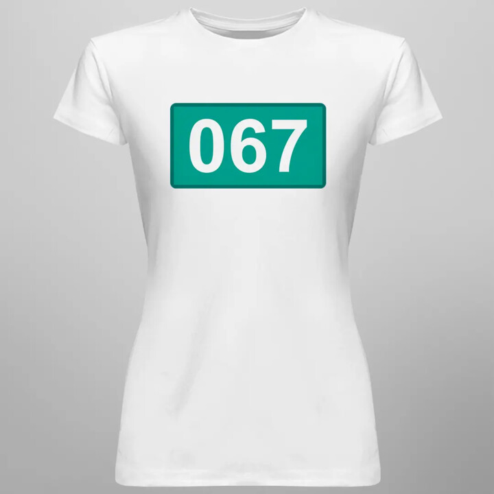 067 - damska koszulka z nadrukiem