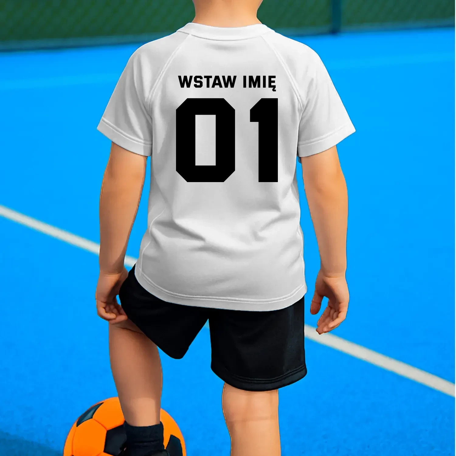Zawodnik z numerem - dziecięca koszulka sportowa z nadrukiem na plecach - produkt personalizowany